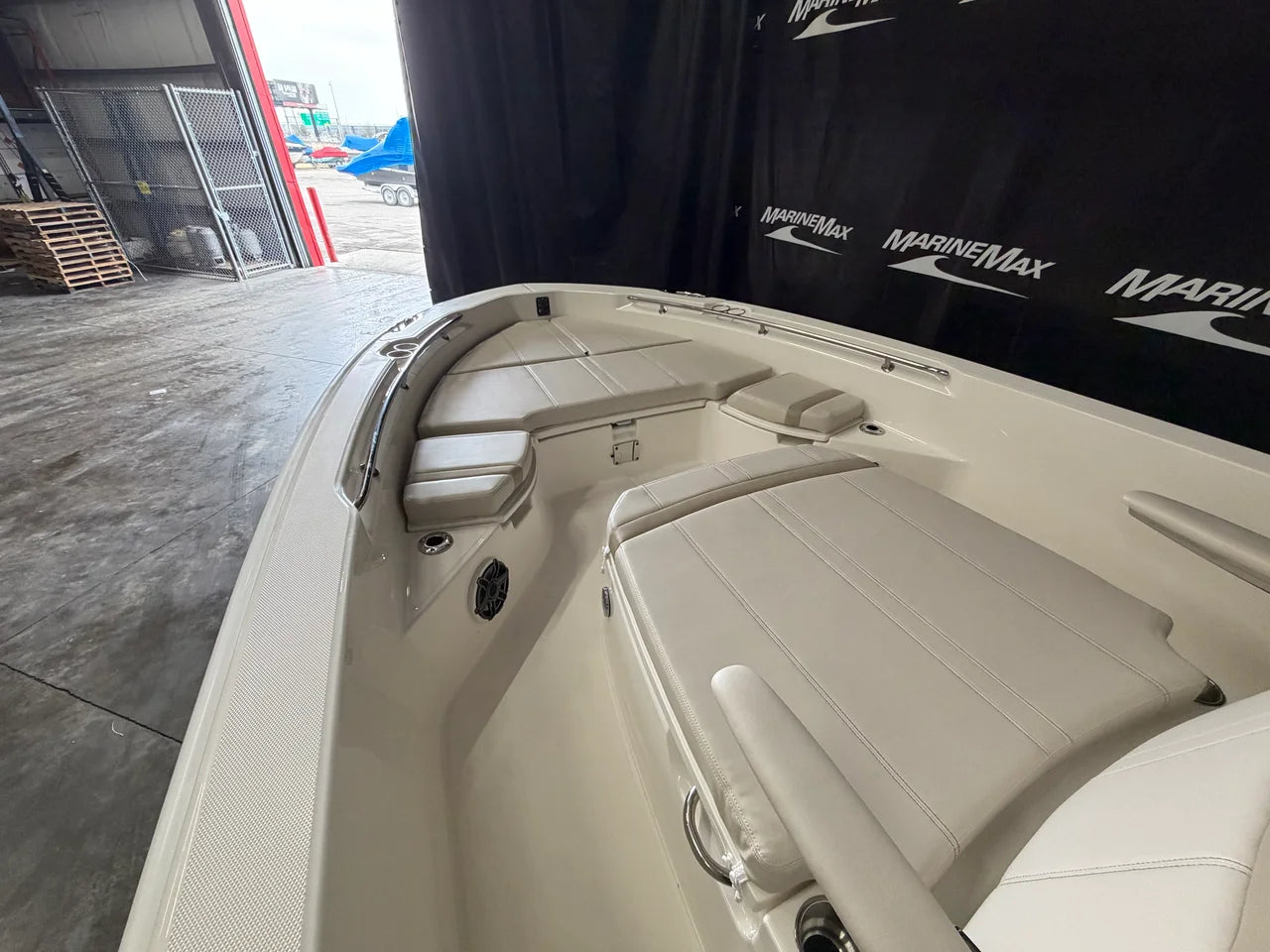 2026 Boston Whaler 250 Dauntless 25.0 feet, Clearwater, Florida #20