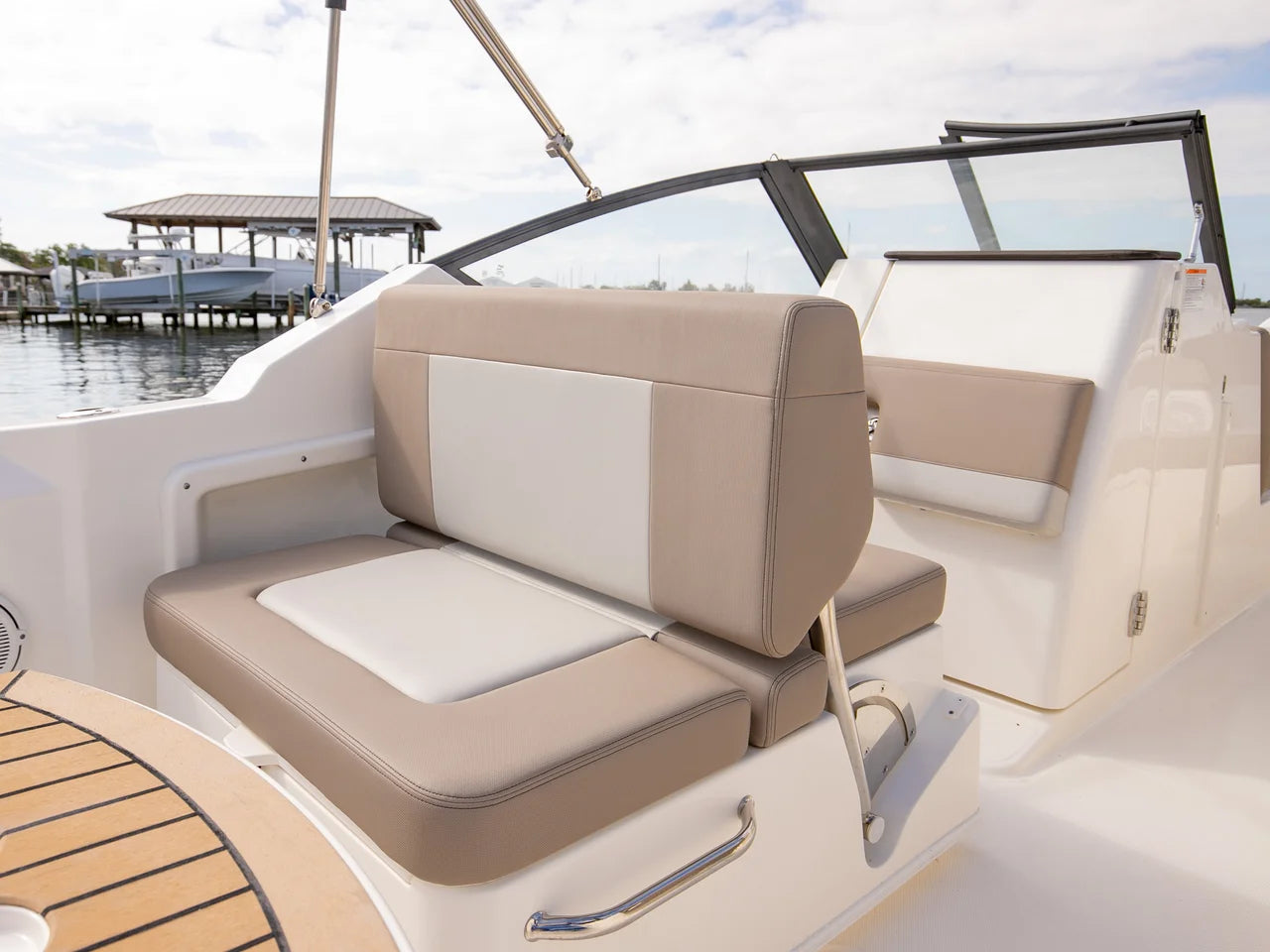 2026 Boston Whaler 210 Vantage 21.0 feet, Clearwater, Florida #14