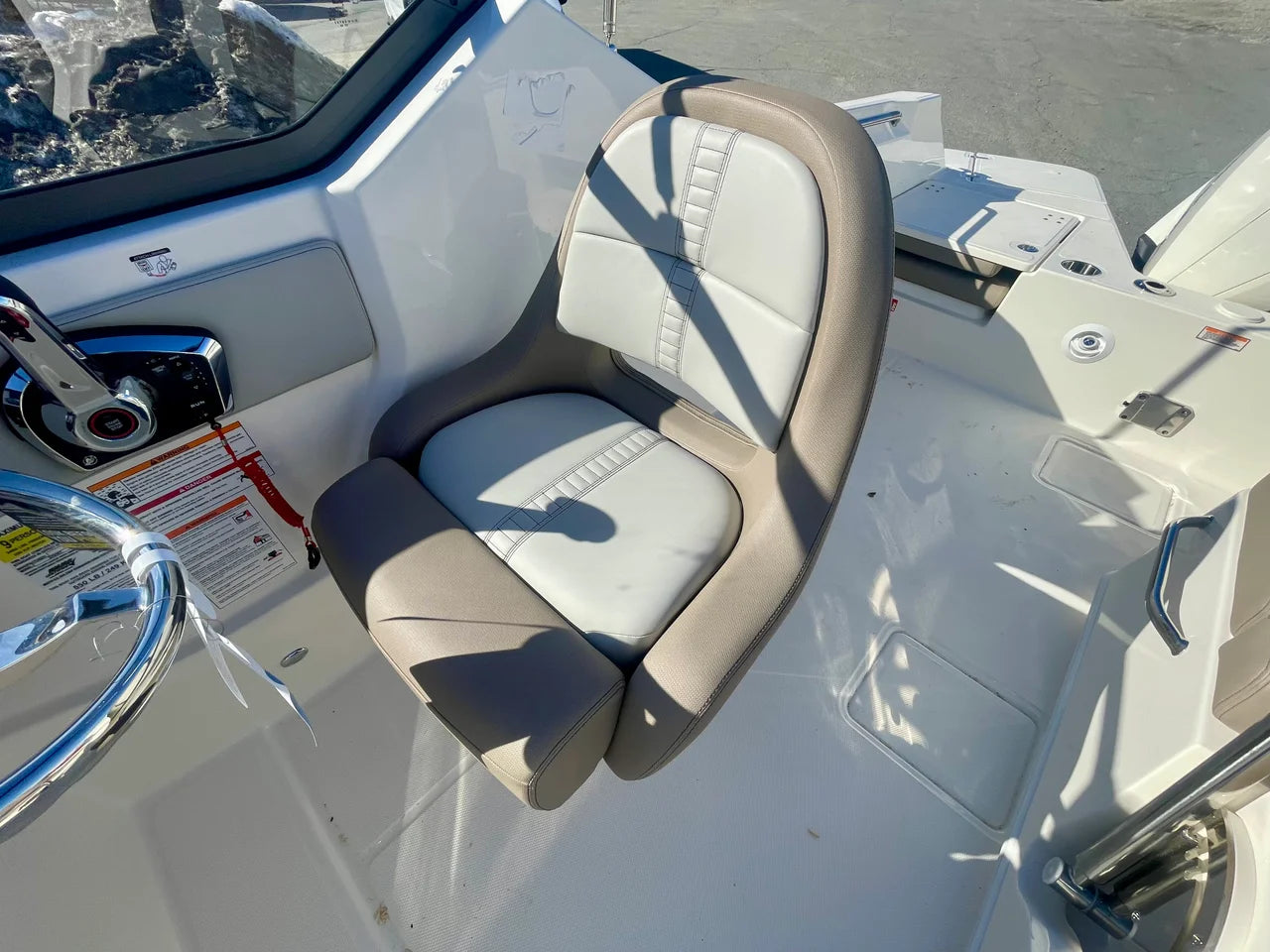 2026 Boston Whaler 210 Vantage 21.0 feet, Clearwater, Florida #14