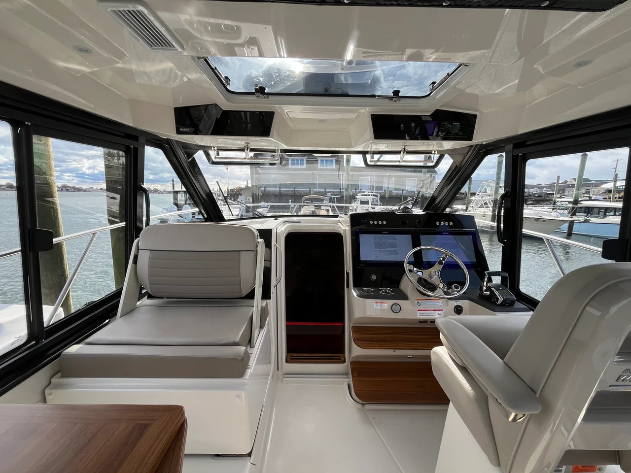 2026 Boston Whaler 365 Conquest 36.0 feet, Clearwater, Florida #23