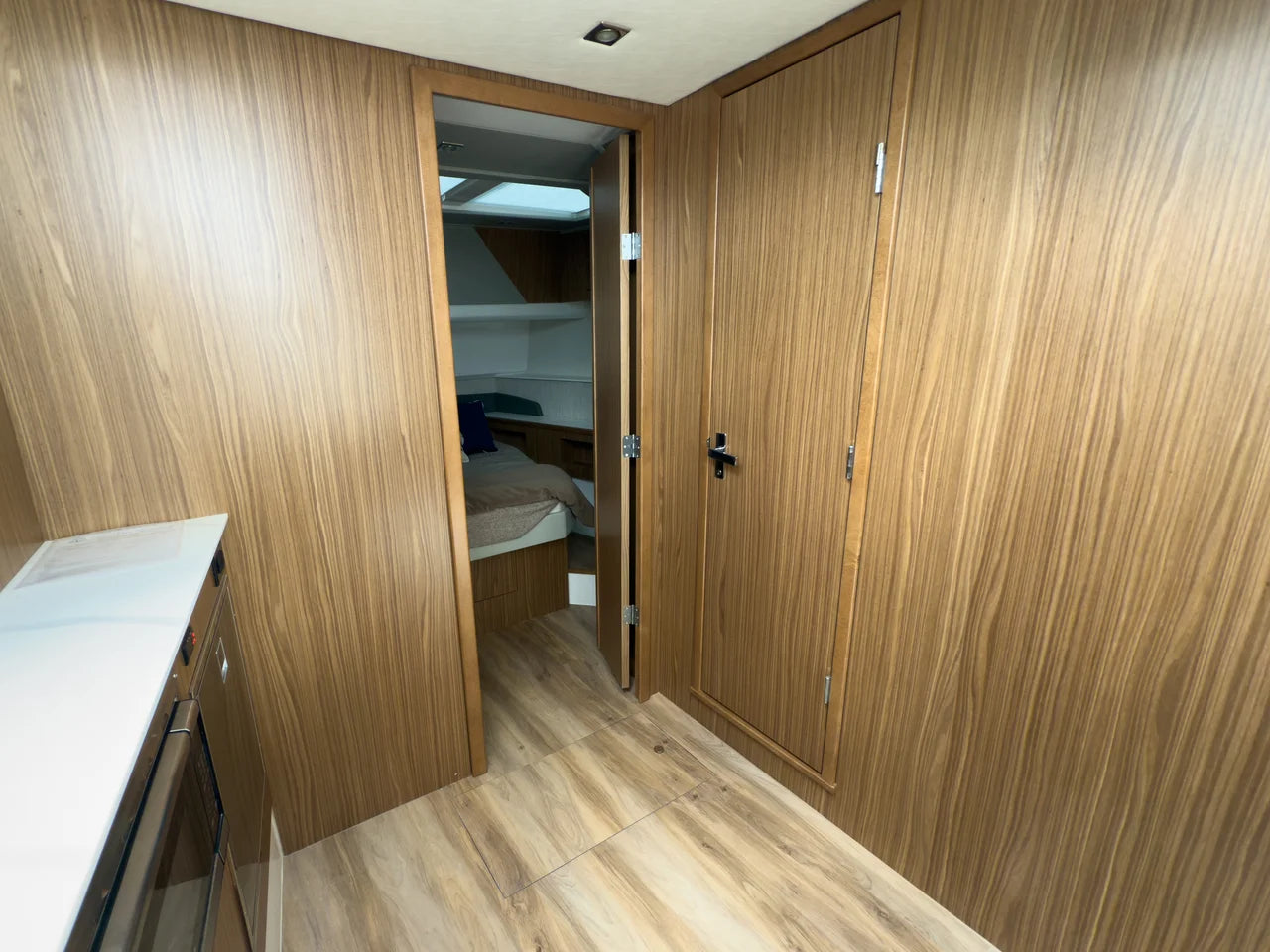 2026 Cruisers Yachts 50GLS OB 50.0 feet, Clearwater, Florida #25