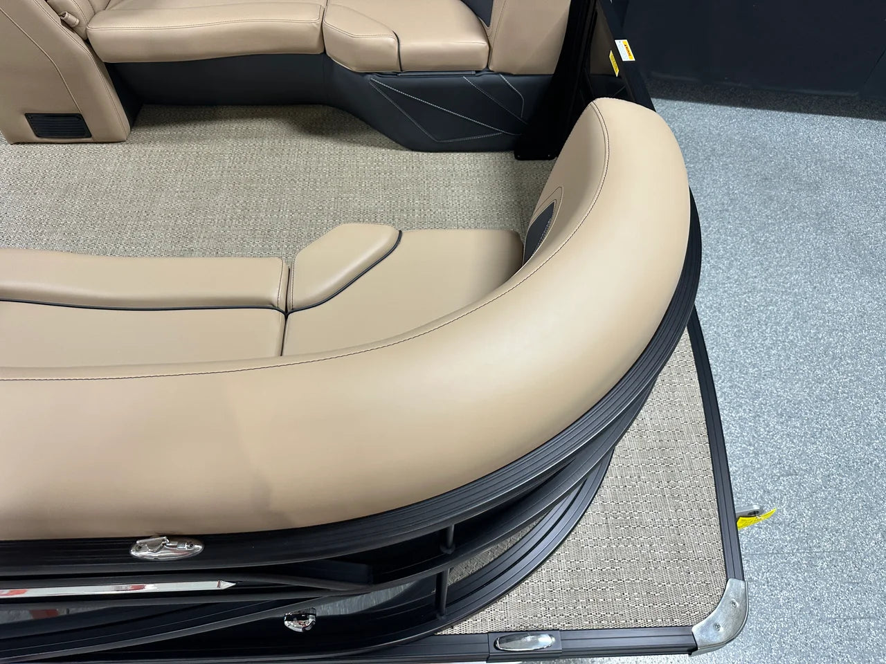 2026 Barletta Cabrio 24 UE 24.0 feet, Clearwater, Florida #11