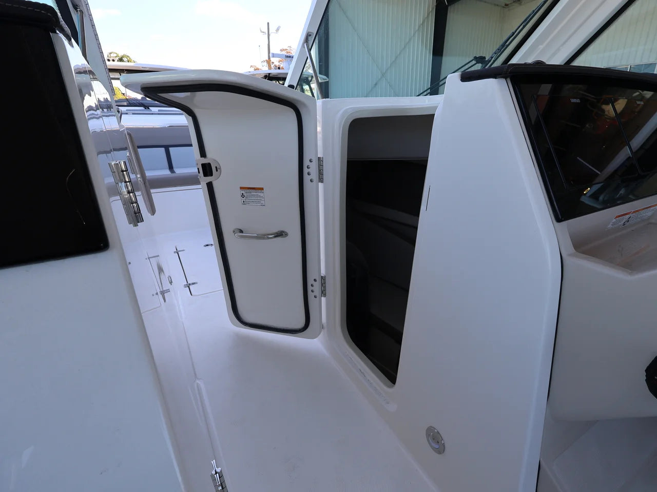 2026 Boston Whaler 330 Vantage 33.0 feet, Clearwater, Florida #35