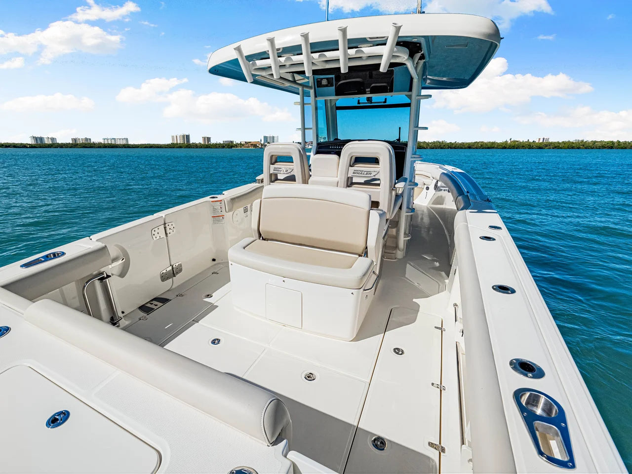 2026 Boston Whaler 330 Outrage 33.0 feet, Clearwater, Florida #24