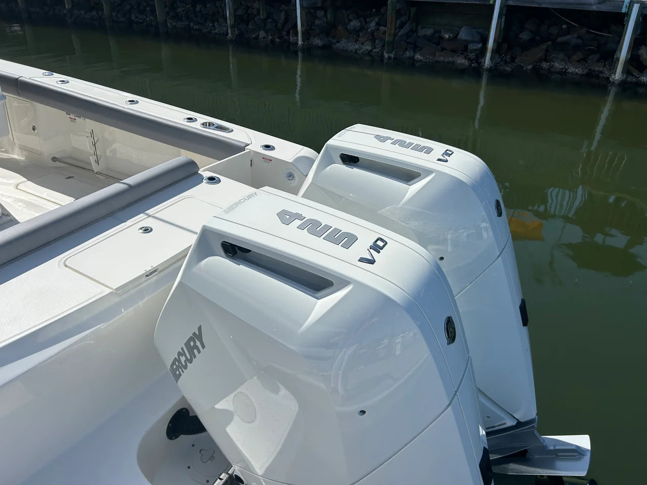 2026 Boston Whaler 330 Outrage 33.0 feet, Clearwater, Florida #14