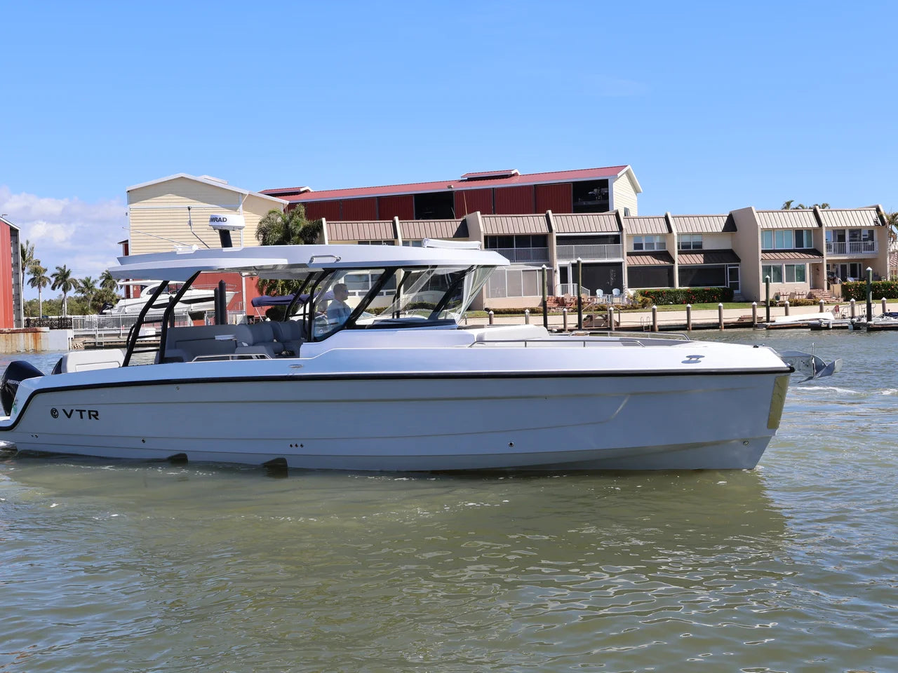 2026 Cruisers Yachts 38 VTR 38.0 feet, Clearwater, Florida #6