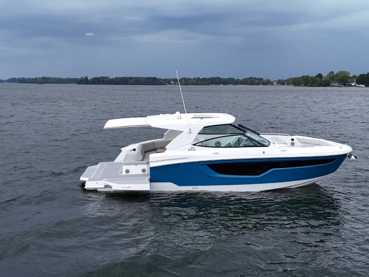 2026 Cruisers Yachts 38 GLS 37.0 feet, Clearwater, Florida #5