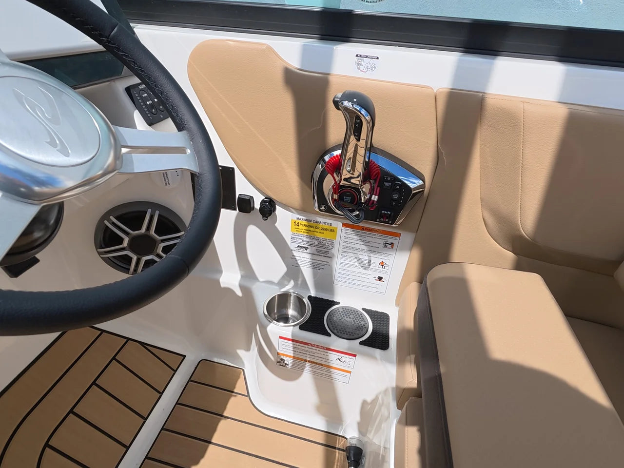 2026 Sea Ray SDX 250 Outboard 25.0 feet, Clearwater, Florida #42