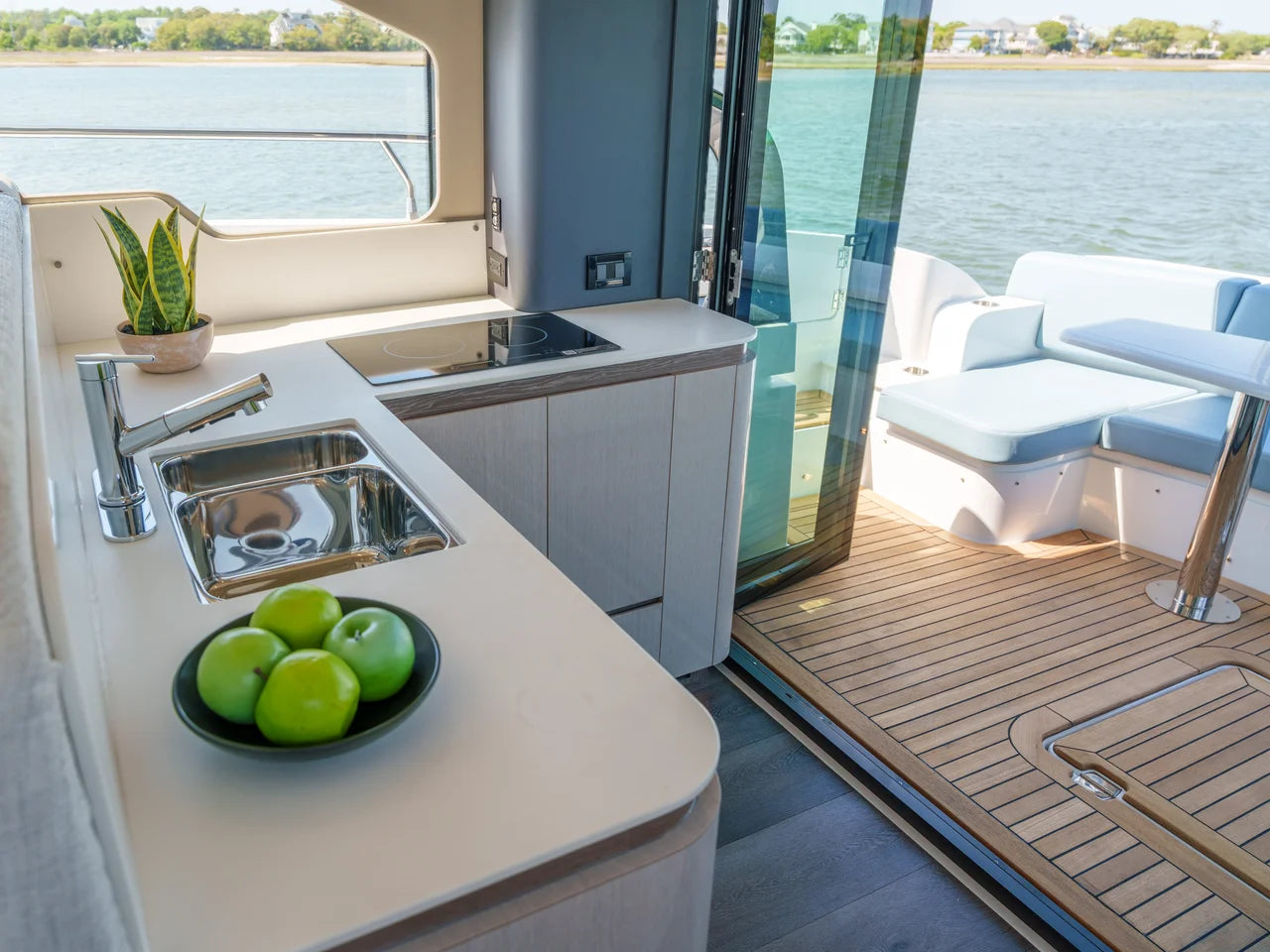 2026 Cruisers Yachts 50 FLY 50.0 feet, Clearwater, Florida #34