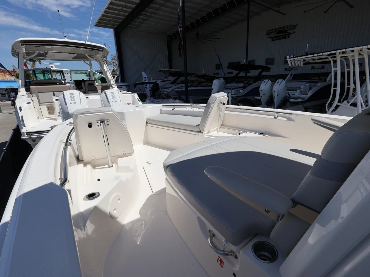 2026 Boston Whaler 280 Dauntless 28.0 feet, Clearwater, Florida #27