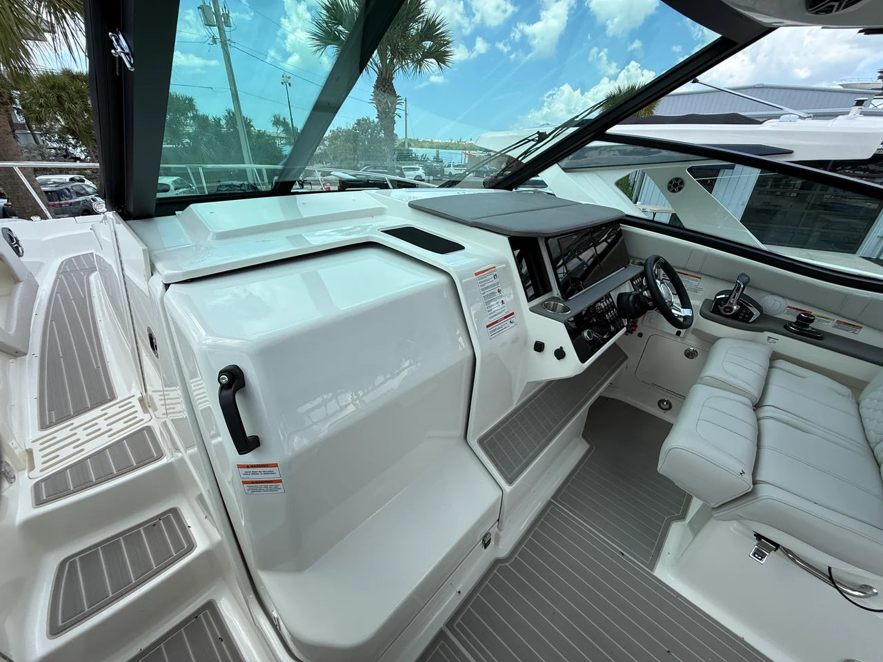 2026 Sea Ray Sundancer 320 Outboard 32.0 feet, Clearwater, Florida #28