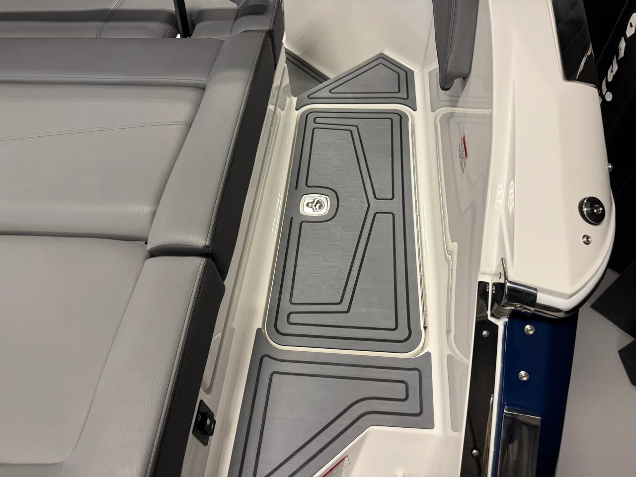 2026 Cobalt R6 SURF 26.0 feet, Clearwater, Florida #19
