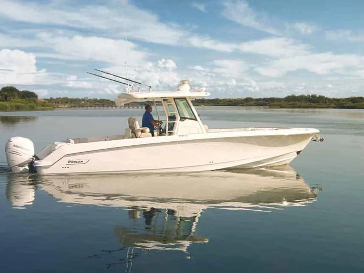 2026 Boston Whaler 330 Outrage 33.0 feet, Clearwater, Florida #8