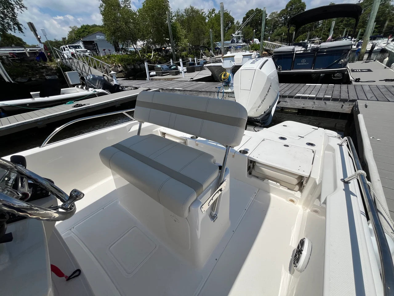 2026 Boston Whaler 250 Dauntless 25.0 feet, Clearwater, Florida #10