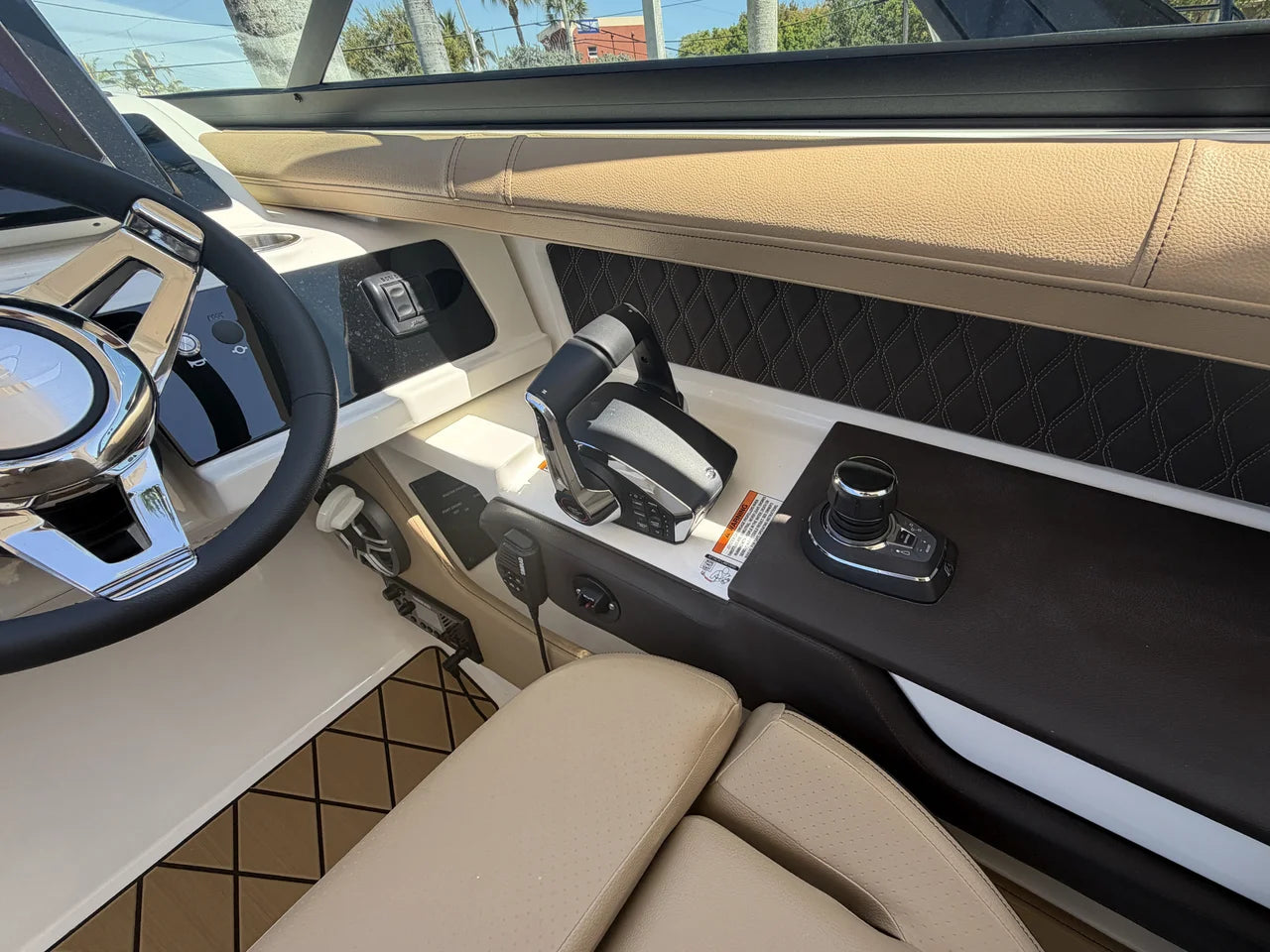 2026 Sea Ray SLX 310 Outboard 31.0 feet, Clearwater, Florida #21