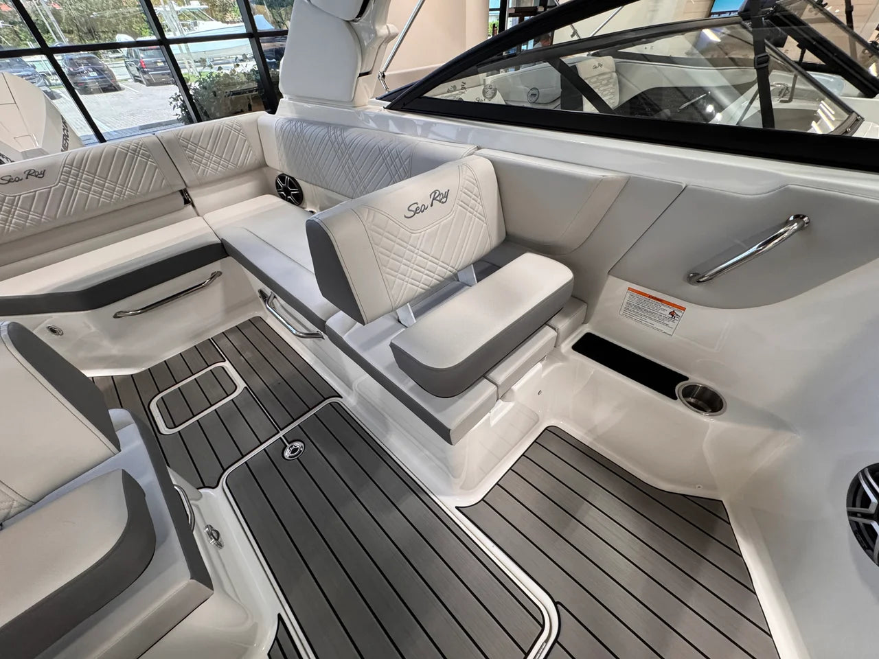 2026 Sea Ray SDX 250 Outboard 25.0 feet, Clearwater, Florida #17