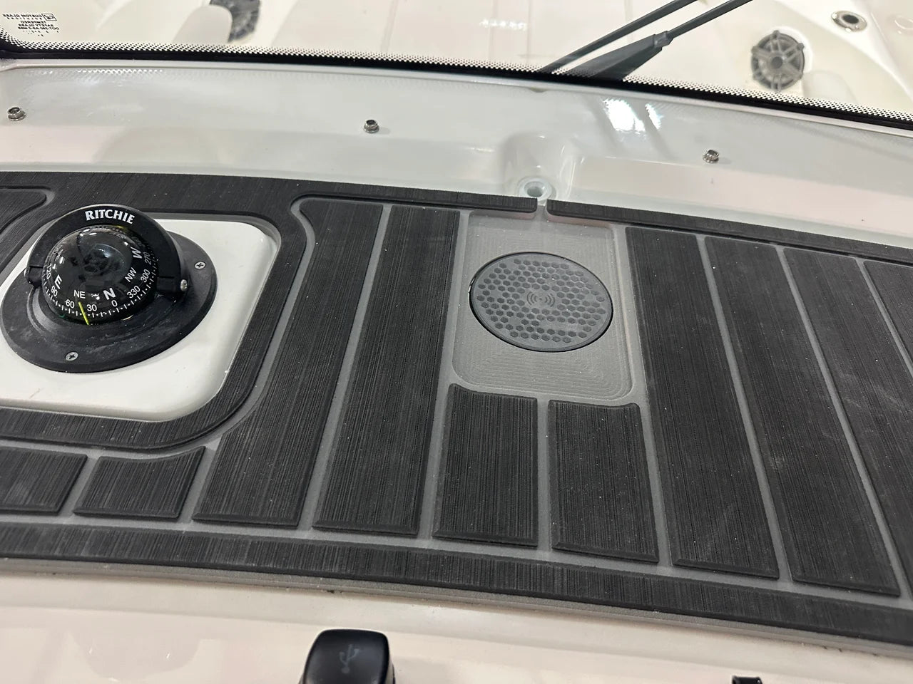 2026 Boston Whaler 280 Dauntless 28.0 feet, Clearwater, Florida #60