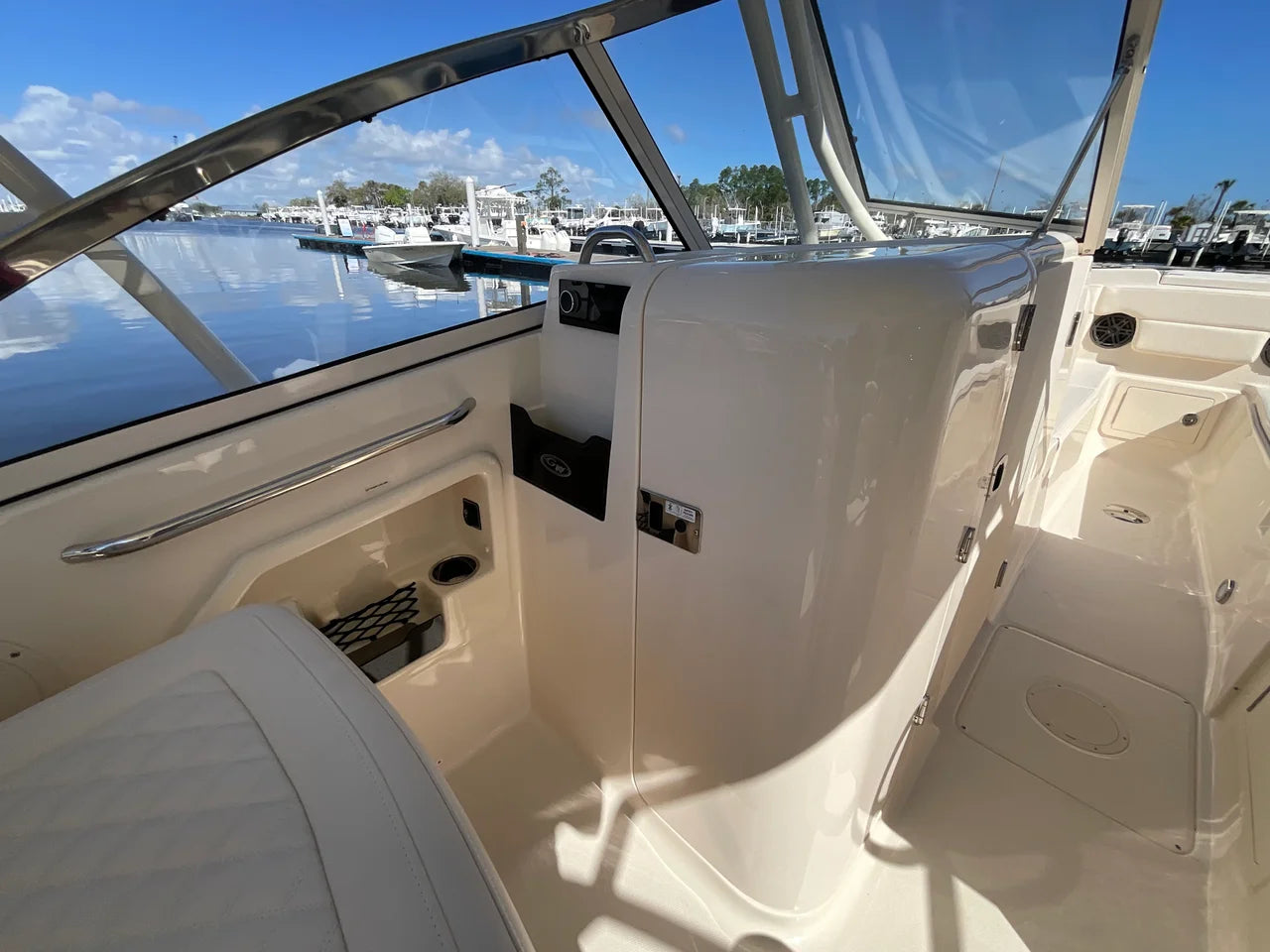 2026 Grady-White Freedom 275 27.0 feet, Clearwater, Florida #21