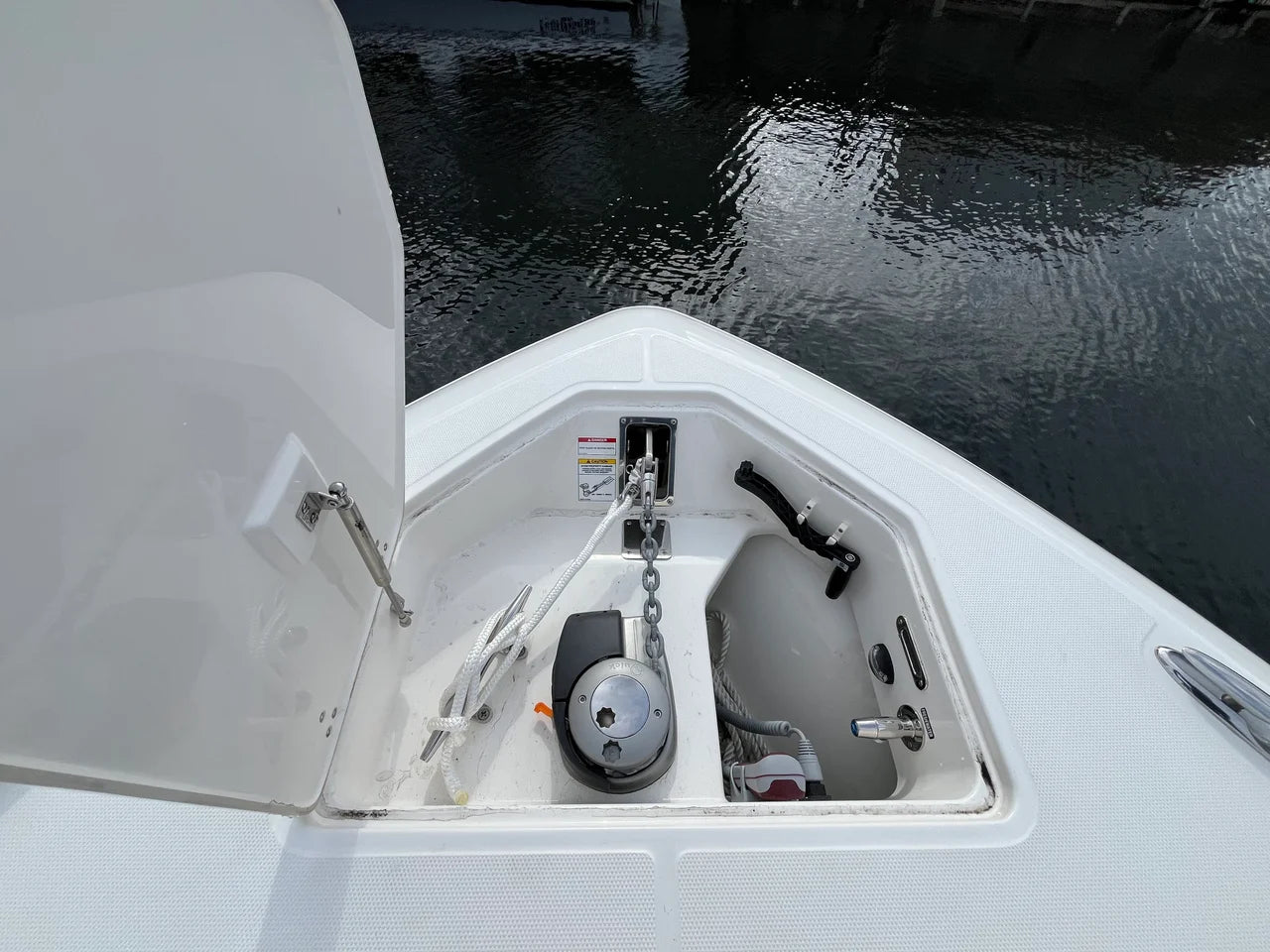 2026 Boston Whaler 350 Realm 35.0 feet, Clearwater, Florida #49