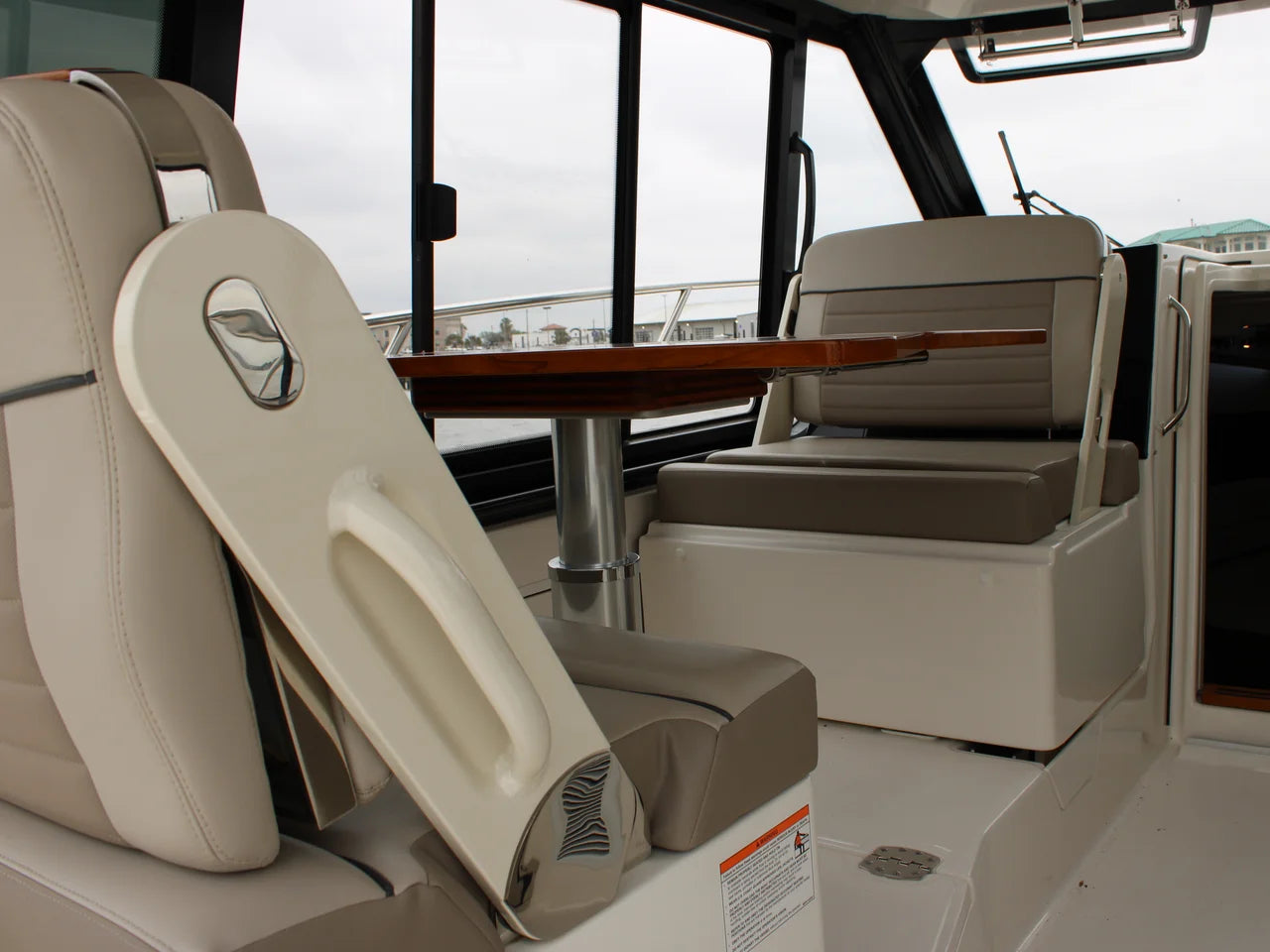 2025 Boston Whaler 365 Conquest 36.0 feet, Clearwater, Florida #83