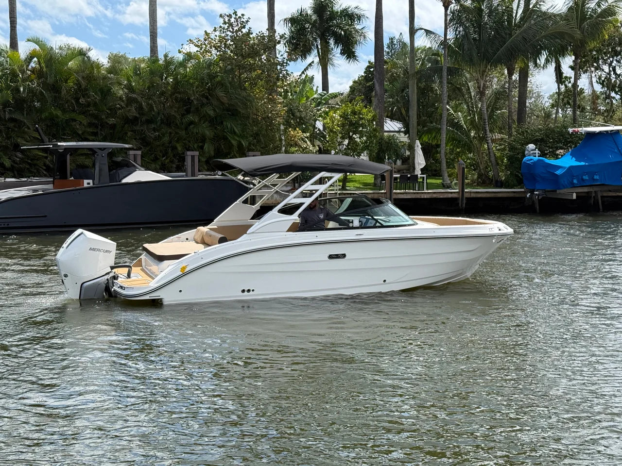 2026 Sea Ray SDX 250 Outboard 25.0 feet, Clearwater, Florida #2