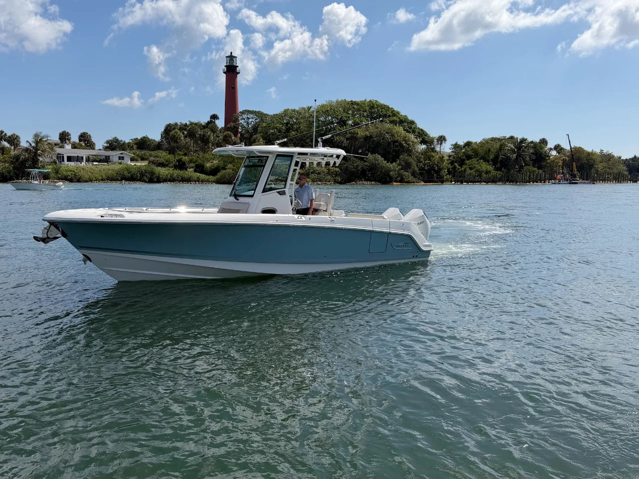 2026 Boston Whaler 280 Outrage 28.0 feet, Clearwater, Florida #2
