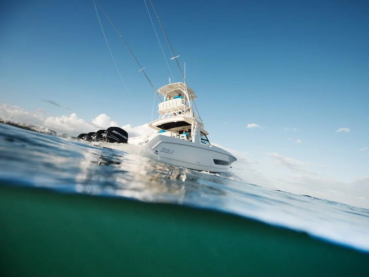2026 Boston Whaler 420 Outrage 42.0 feet, Clearwater, Florida #9