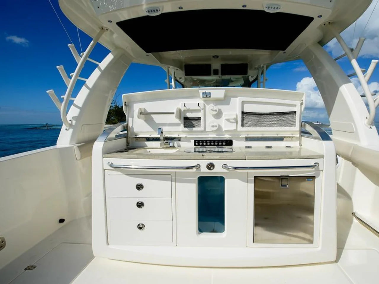 2026 Boston Whaler 420 Outrage 42.0 feet, Clearwater, Florida #13