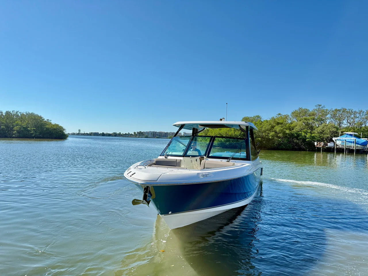 2026 Boston Whaler 330 Vantage 33.0 feet, Clearwater, Florida #27