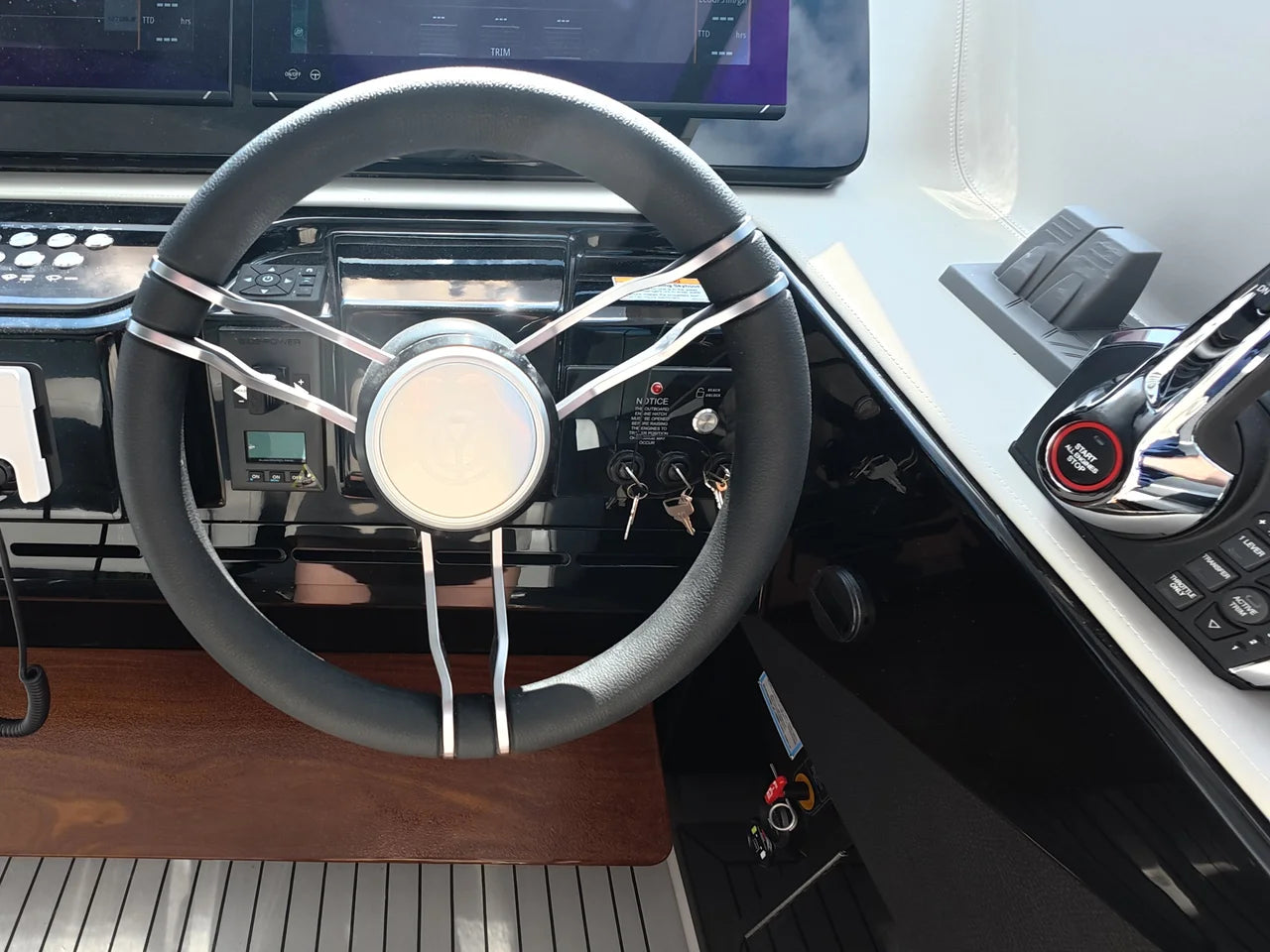 2026 Cruisers Yachts 50GLS OB 50.0 feet, Clearwater, Florida #34