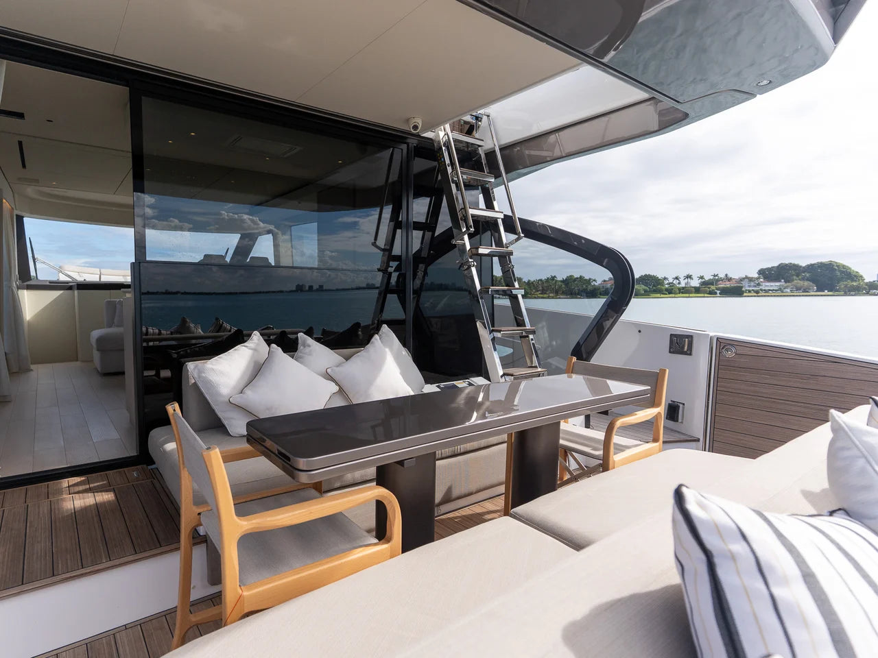2026 Azimut Seadeck 6 57.0 feet, Clearwater, Florida #25