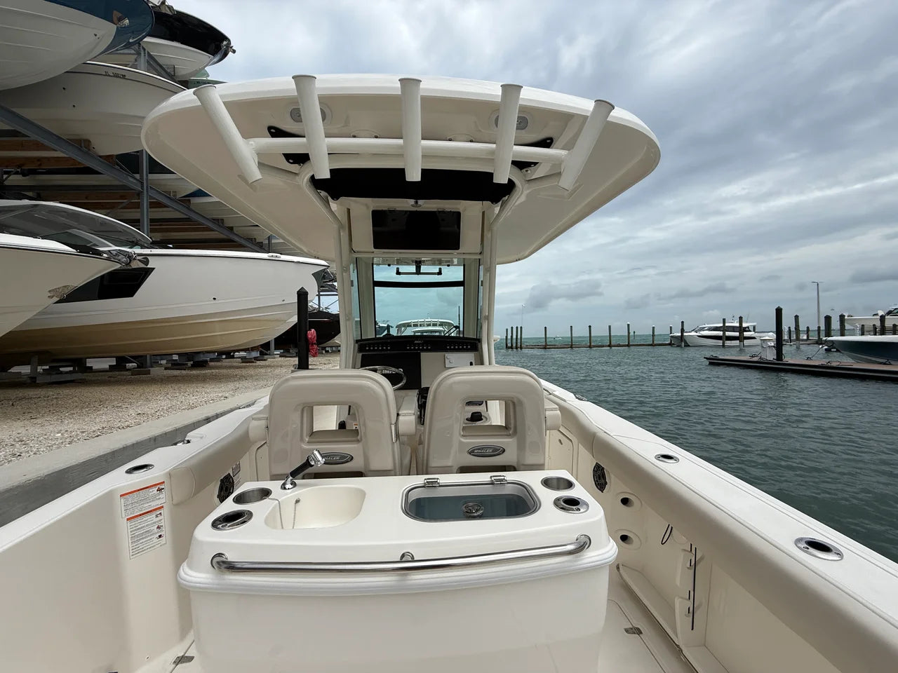 2026 Boston Whaler 280 Outrage 28.0 feet, Clearwater, Florida #18