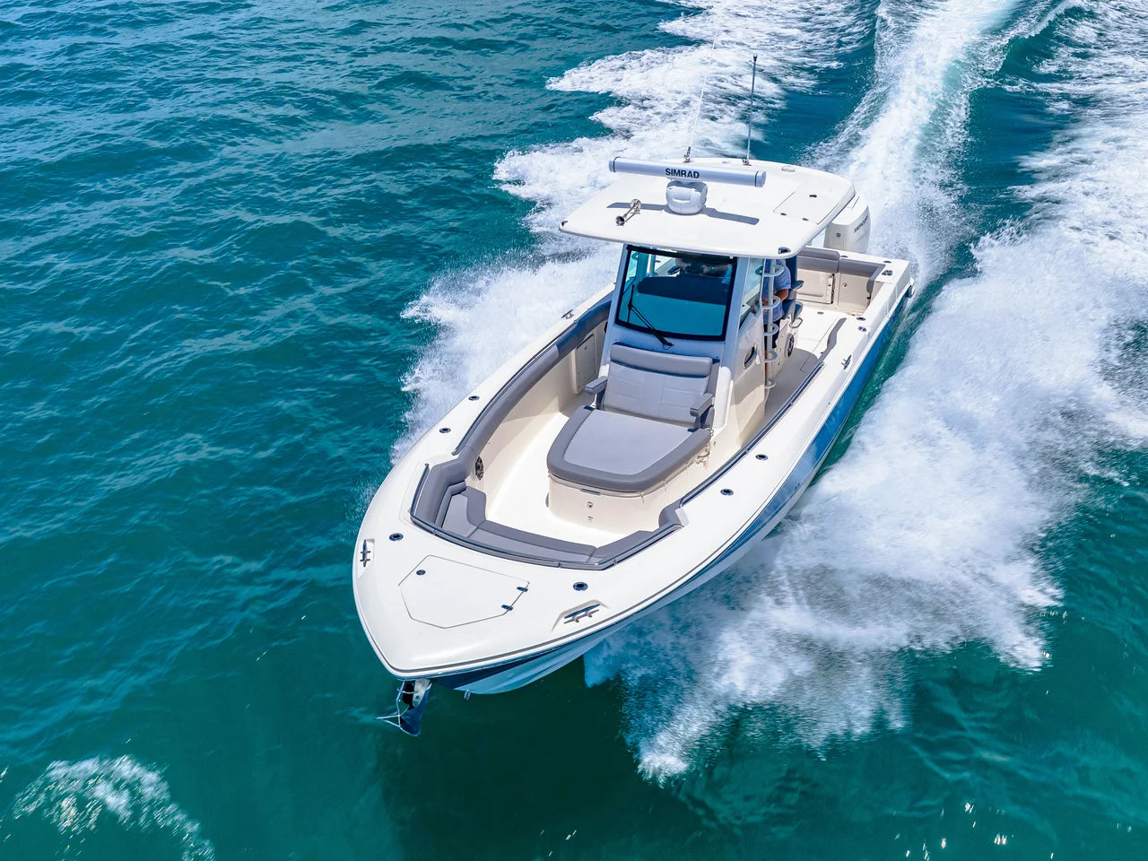 2026 Boston Whaler 330 Outrage 33.0 feet, Clearwater, Florida #52