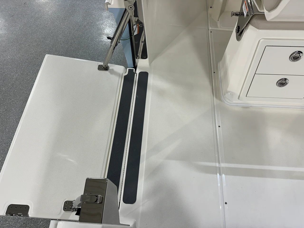 2026 Boston Whaler 280 Dauntless 28.0 feet, Clearwater, Florida #40