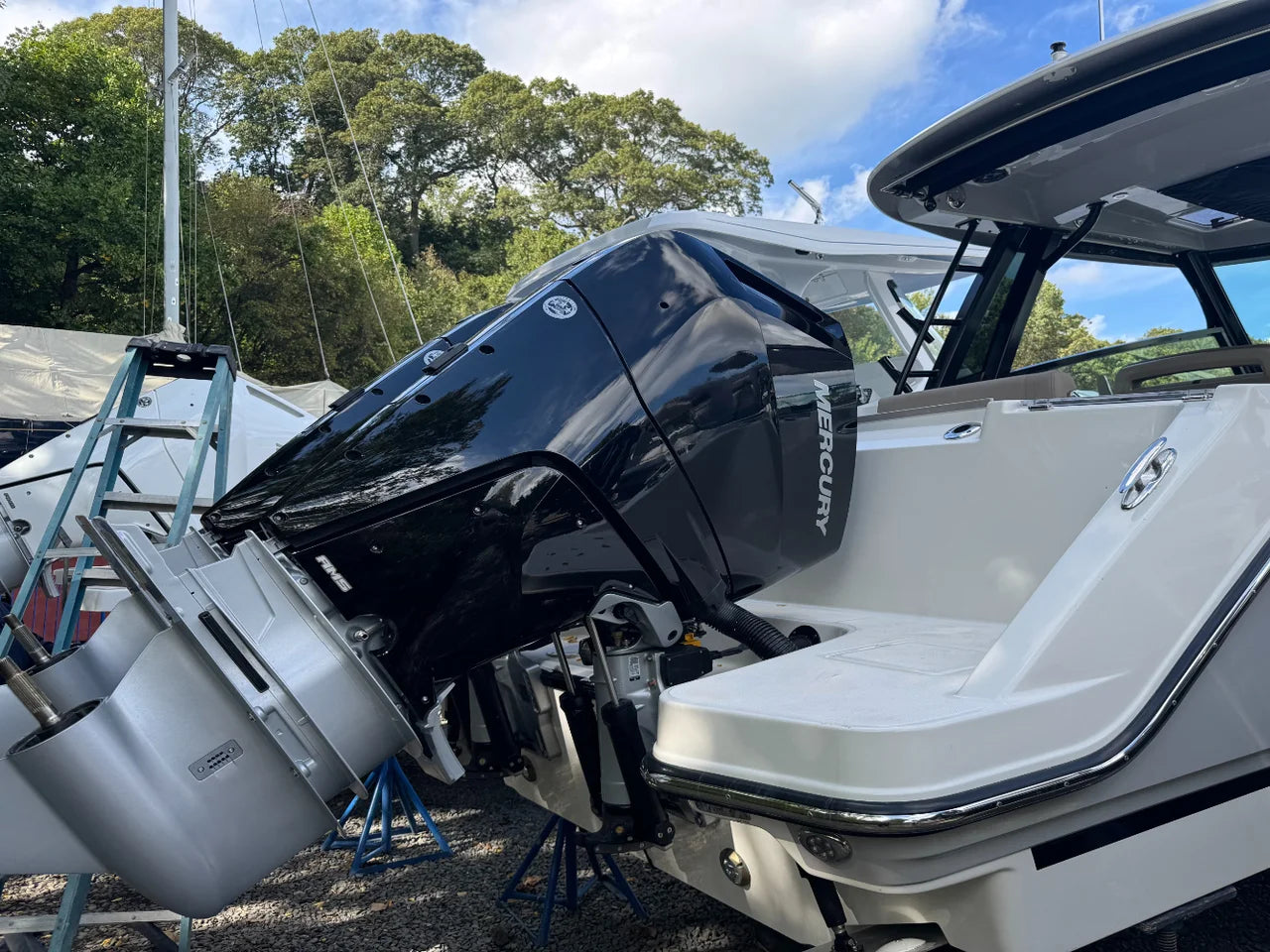 2026 Boston Whaler 330 Vantage 33.0 feet, Clearwater, Florida #3