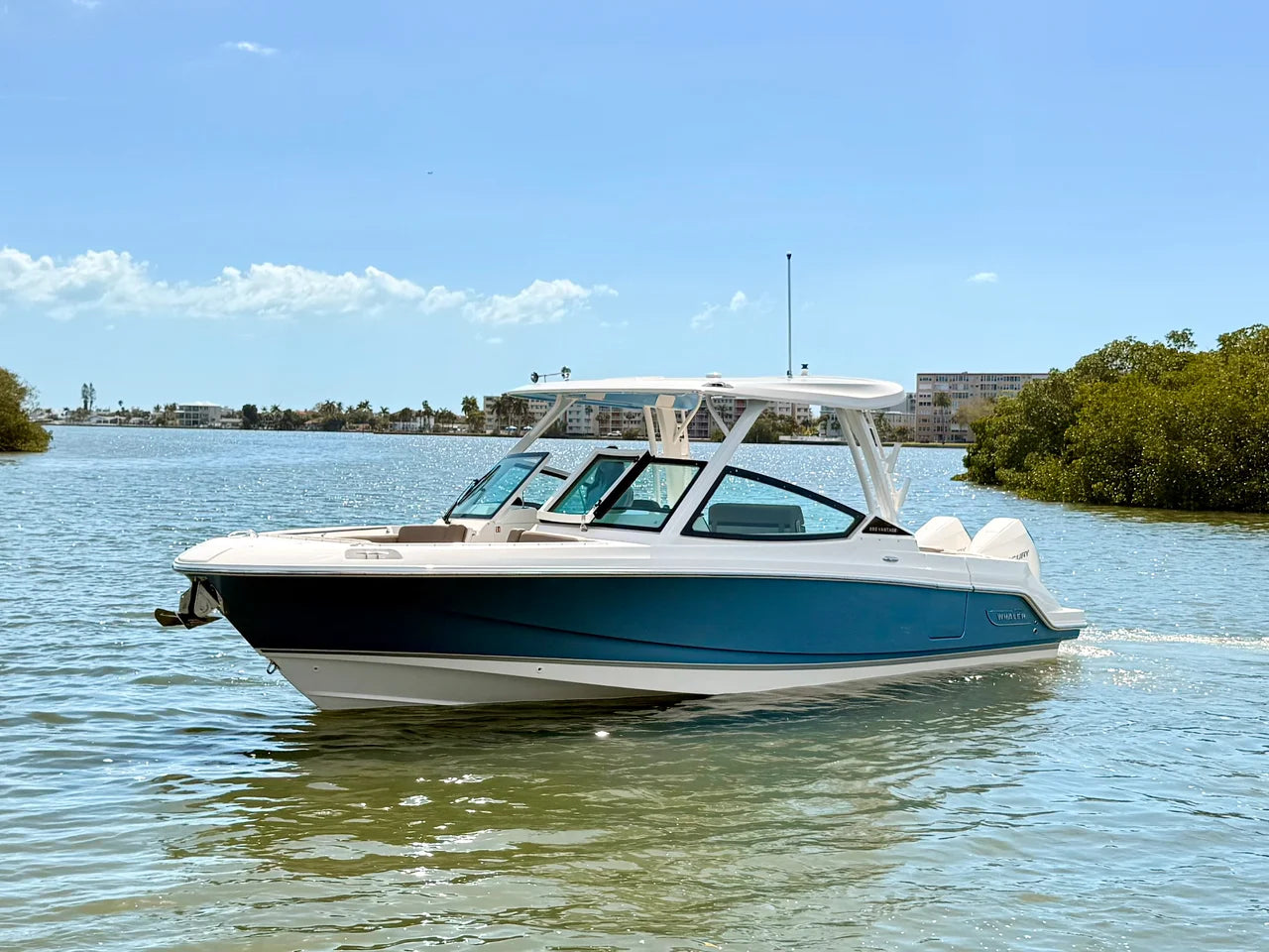 2026 Boston Whaler 280 Vantage 28.0 feet, Clearwater, Florida #24