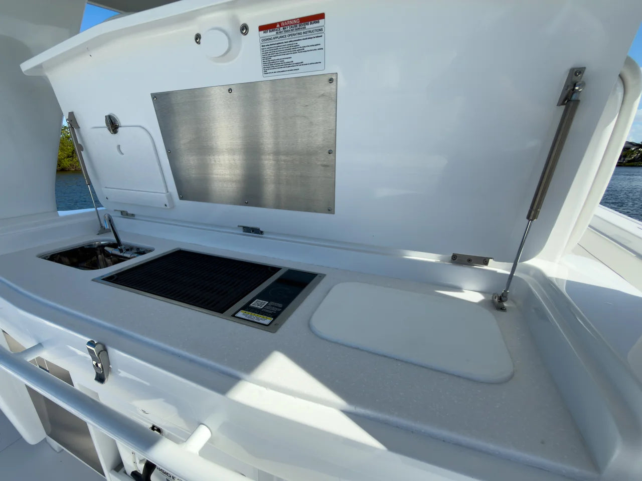2026 Intrepid 43 NOMAD SE 43.0 feet, Clearwater, Florida #8