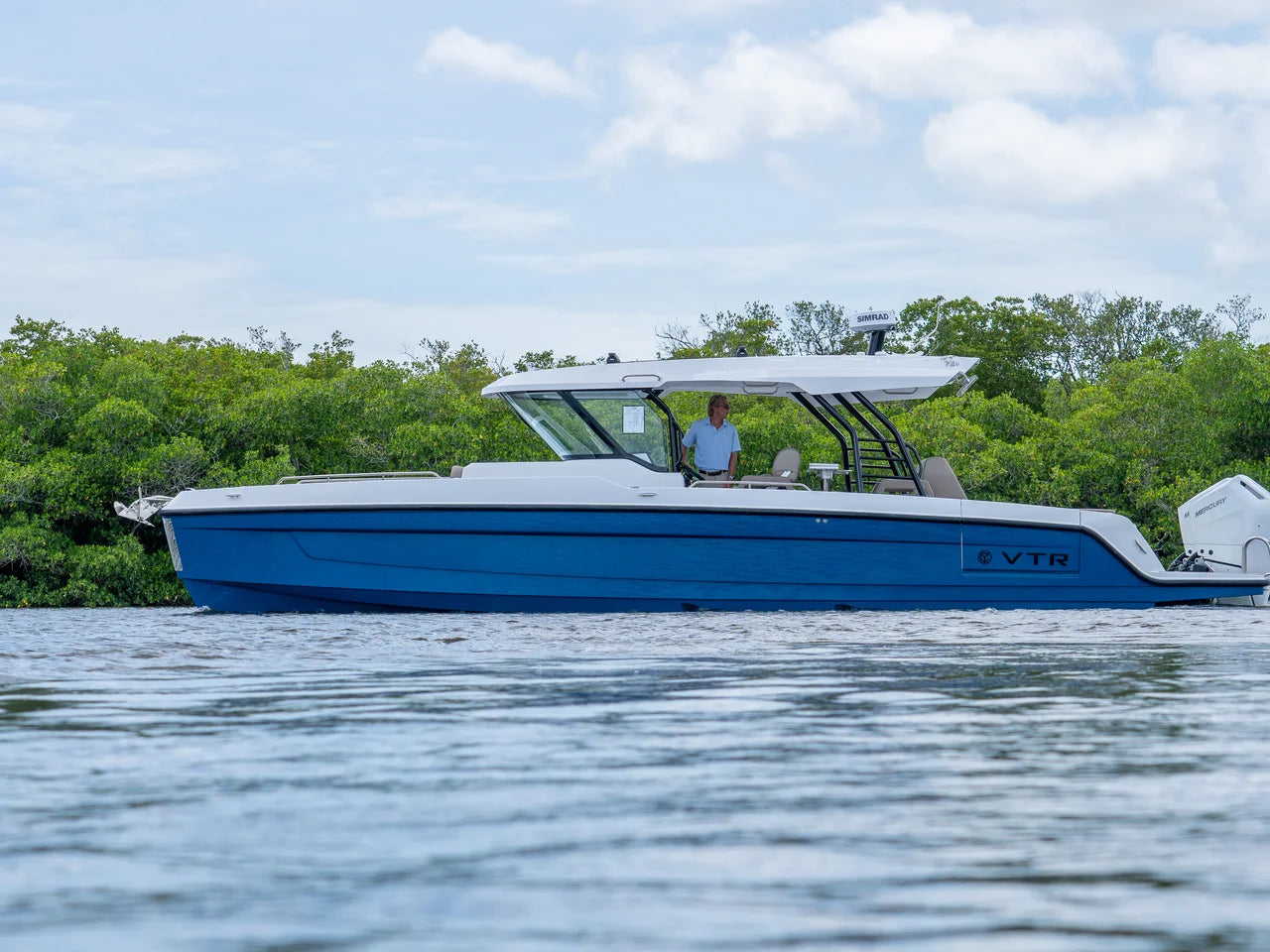 2026 Cruisers Yachts 38 VTR 38.0 feet, Clearwater, Florida #36
