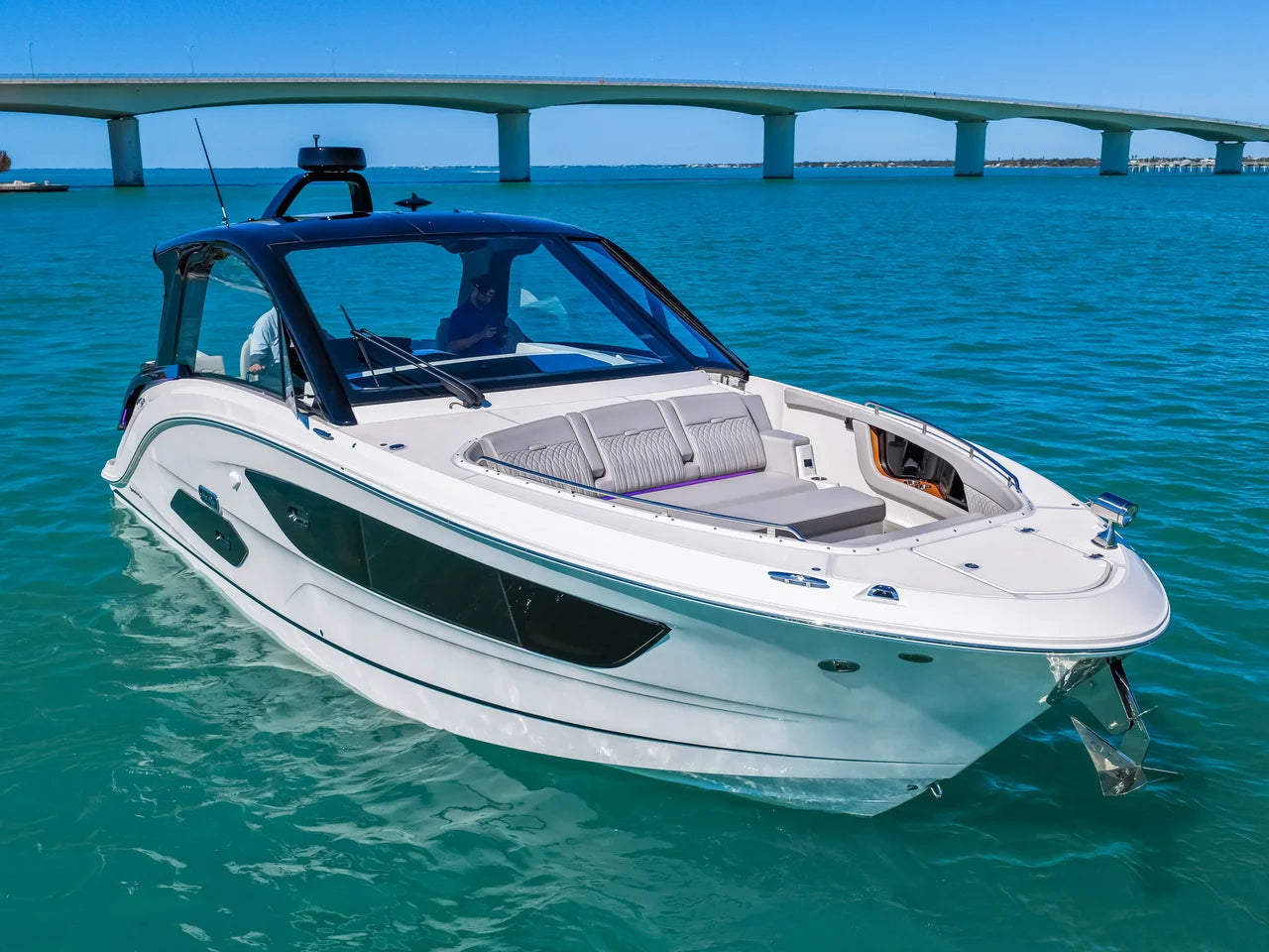 2026 Sea Ray Sundancer 370 Outboard 37.0 feet, Clearwater, Florida #34