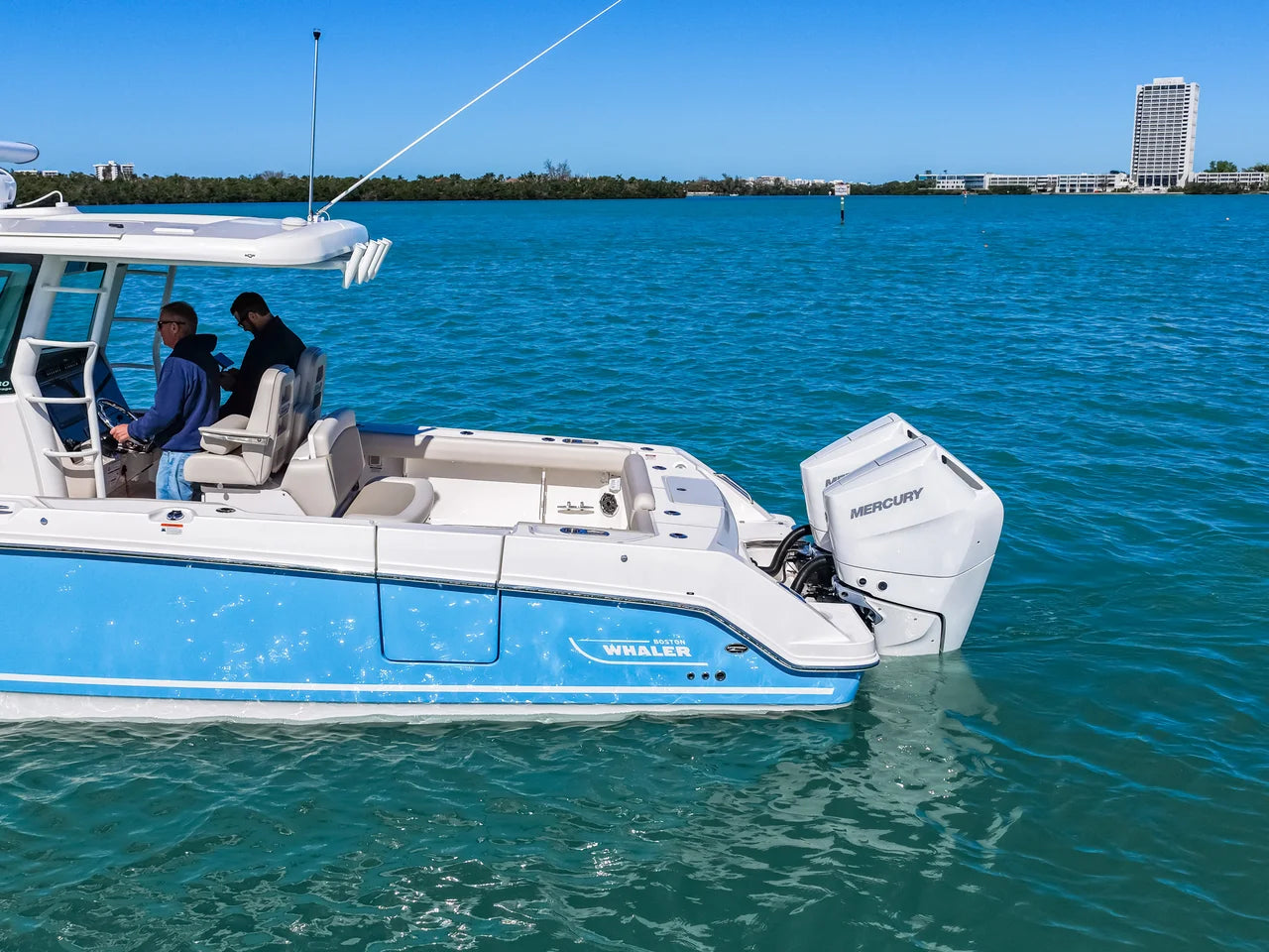 2026 Boston Whaler 330 Outrage 33.0 feet, Clearwater, Florida #43