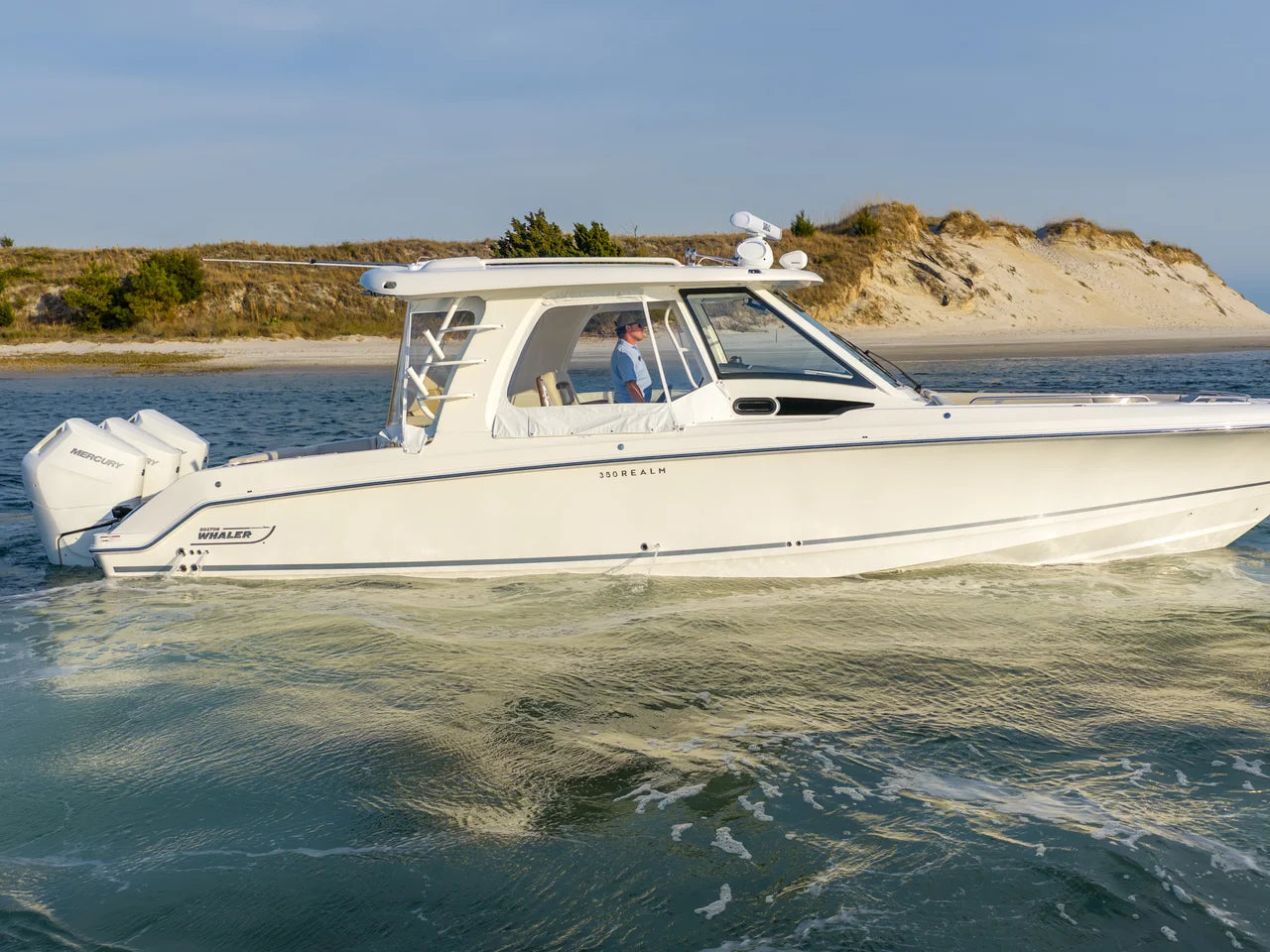 2026 Boston Whaler 350 Realm 35.0 feet, Clearwater, Florida #1