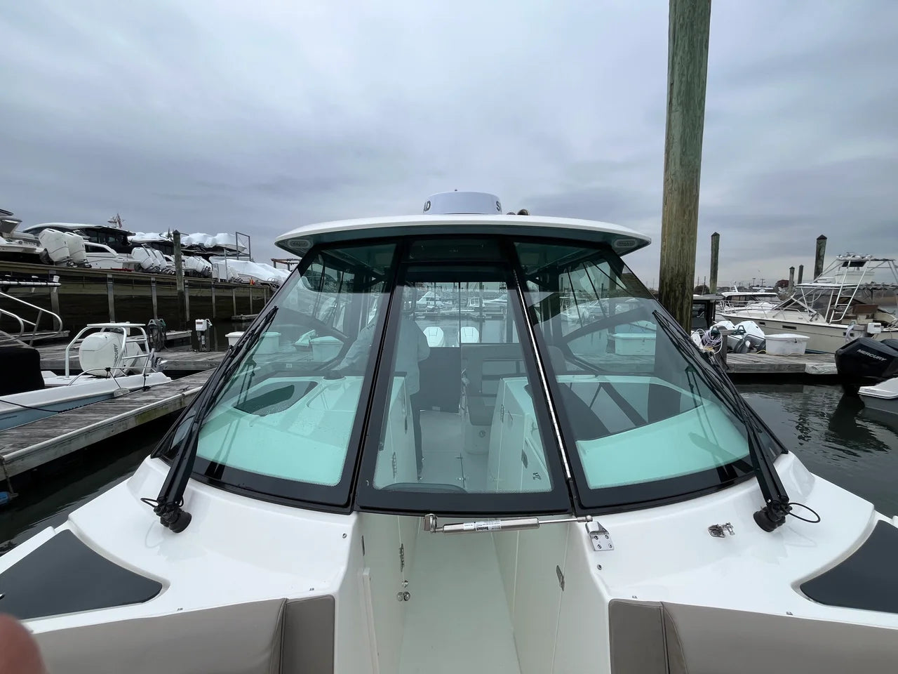 2026 Boston Whaler 330 Vantage 33.0 feet, Clearwater, Florida #48
