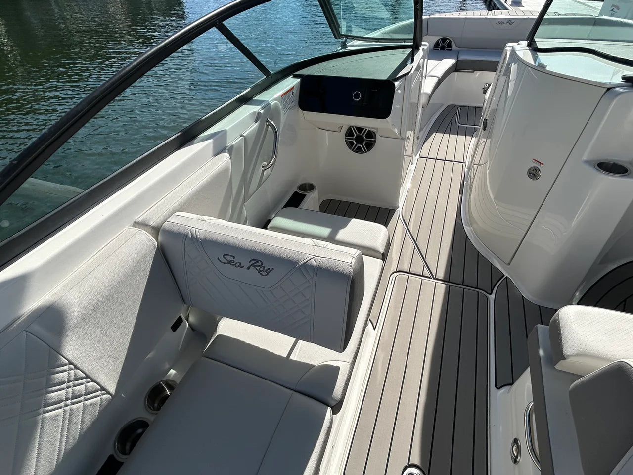2026 Sea Ray SDX 270 Outboard 27.0 feet, Clearwater, Florida #13