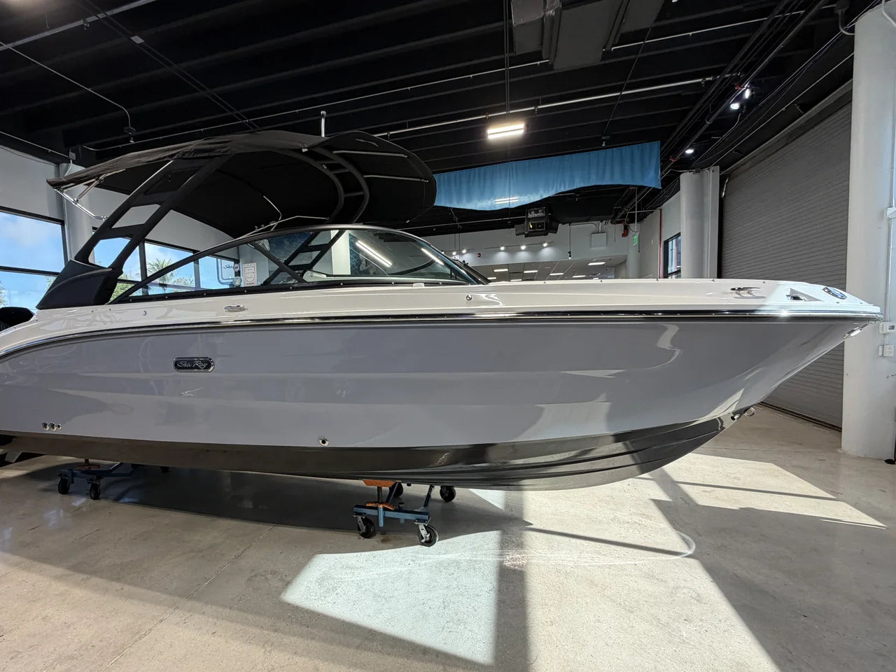 2026 Sea Ray SDX 250 Outboard 25.0 feet, Clearwater, Florida #3