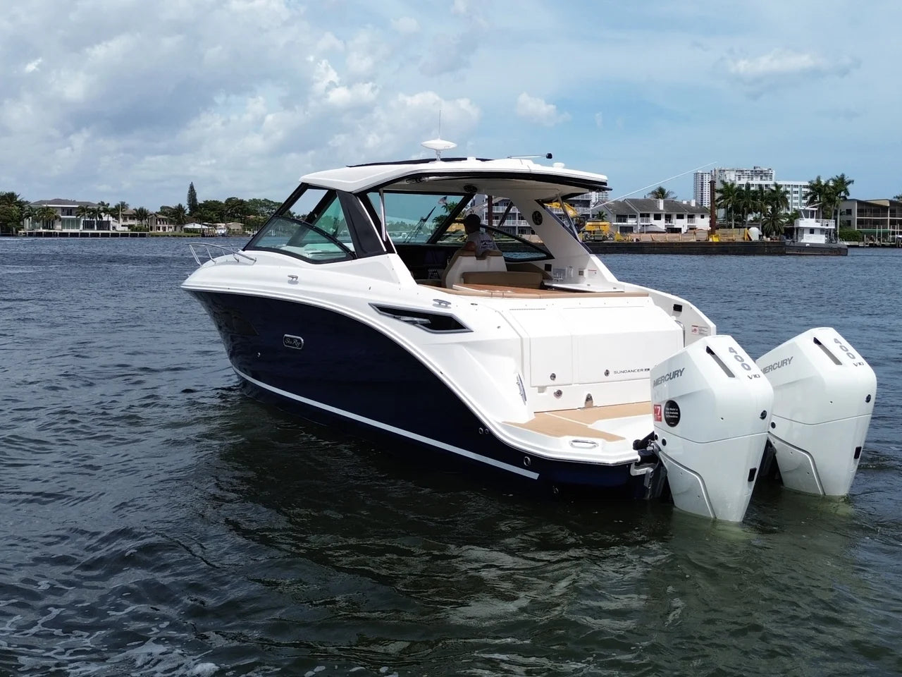 2026 Sea Ray Sundancer 320 Outboard 32.0 feet, Clearwater, Florida #6