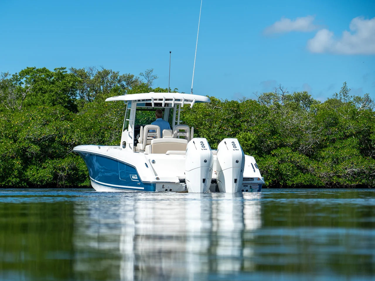 2026 Boston Whaler 330 Outrage 33.0 feet, Clearwater, Florida #25