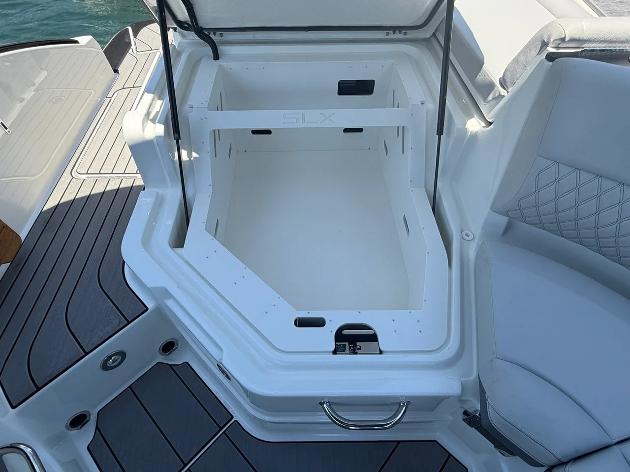 2026 Sea Ray SLX 280 Outboard 28.0 feet, Clearwater, Florida #10