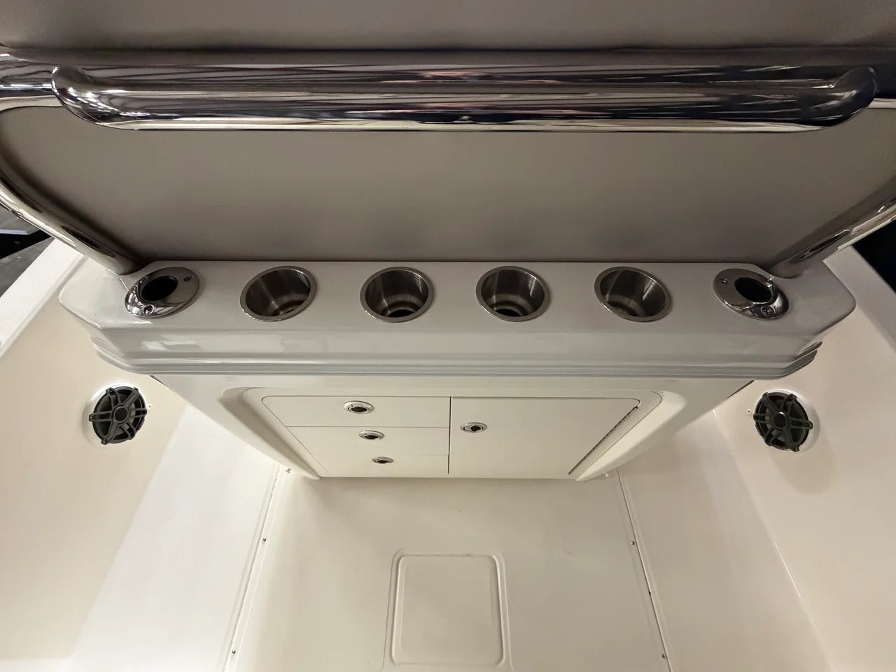 2026 Boston Whaler 250 Dauntless 25.0 feet, Clearwater, Florida #33