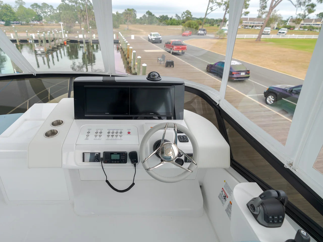 2026 Cruisers Yachts 57 FLY 57.0 feet, Clearwater, Florida #29