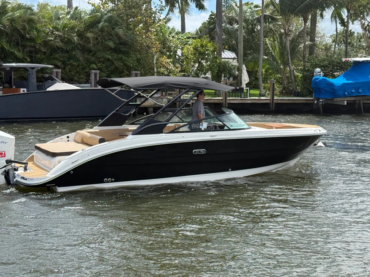 2026 Sea Ray SDX 270 Outboard 27.0 feet, Clearwater, Florida #3